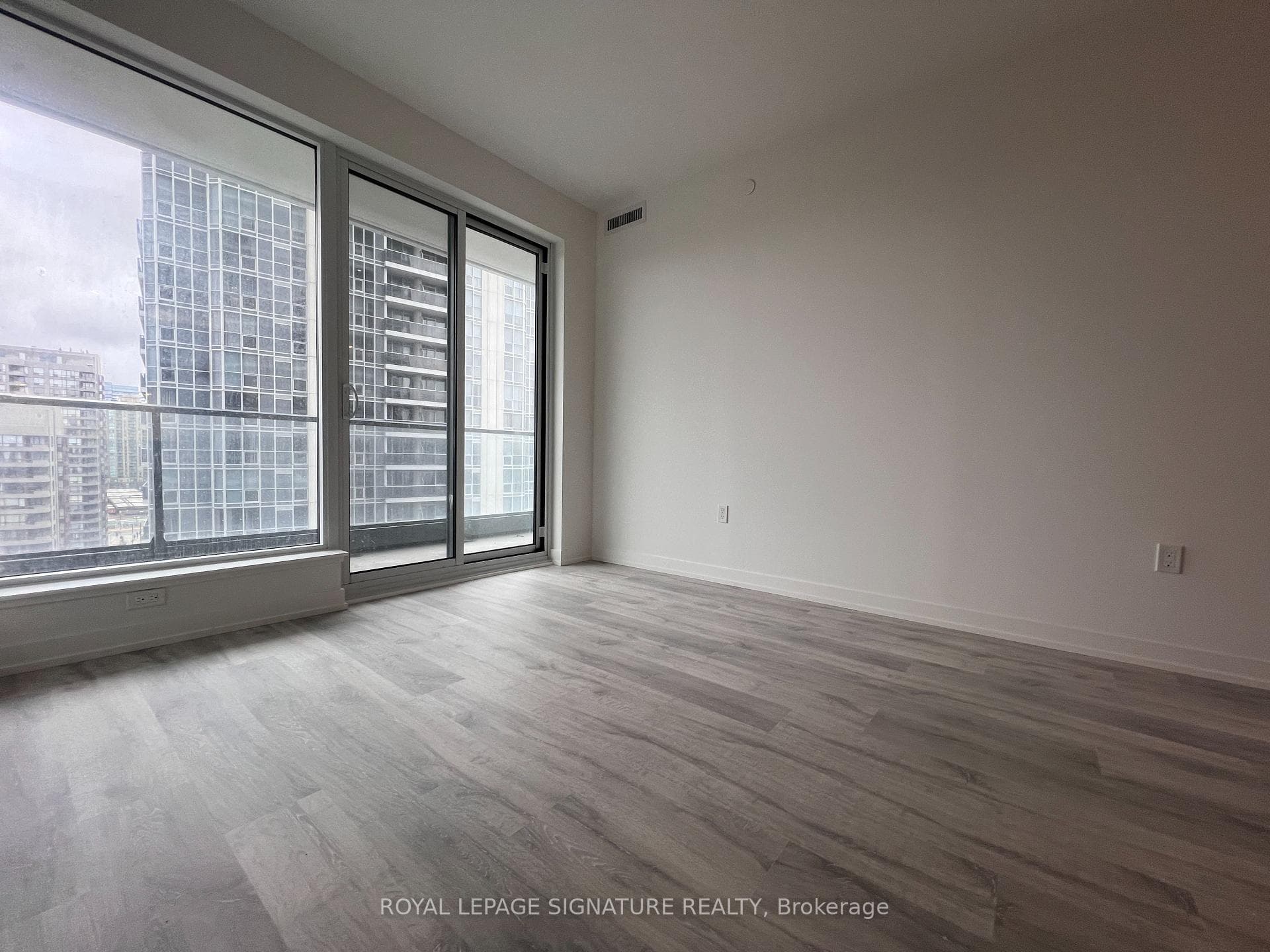 8 Olympic Garden Drive Unit 1305 photo 11
