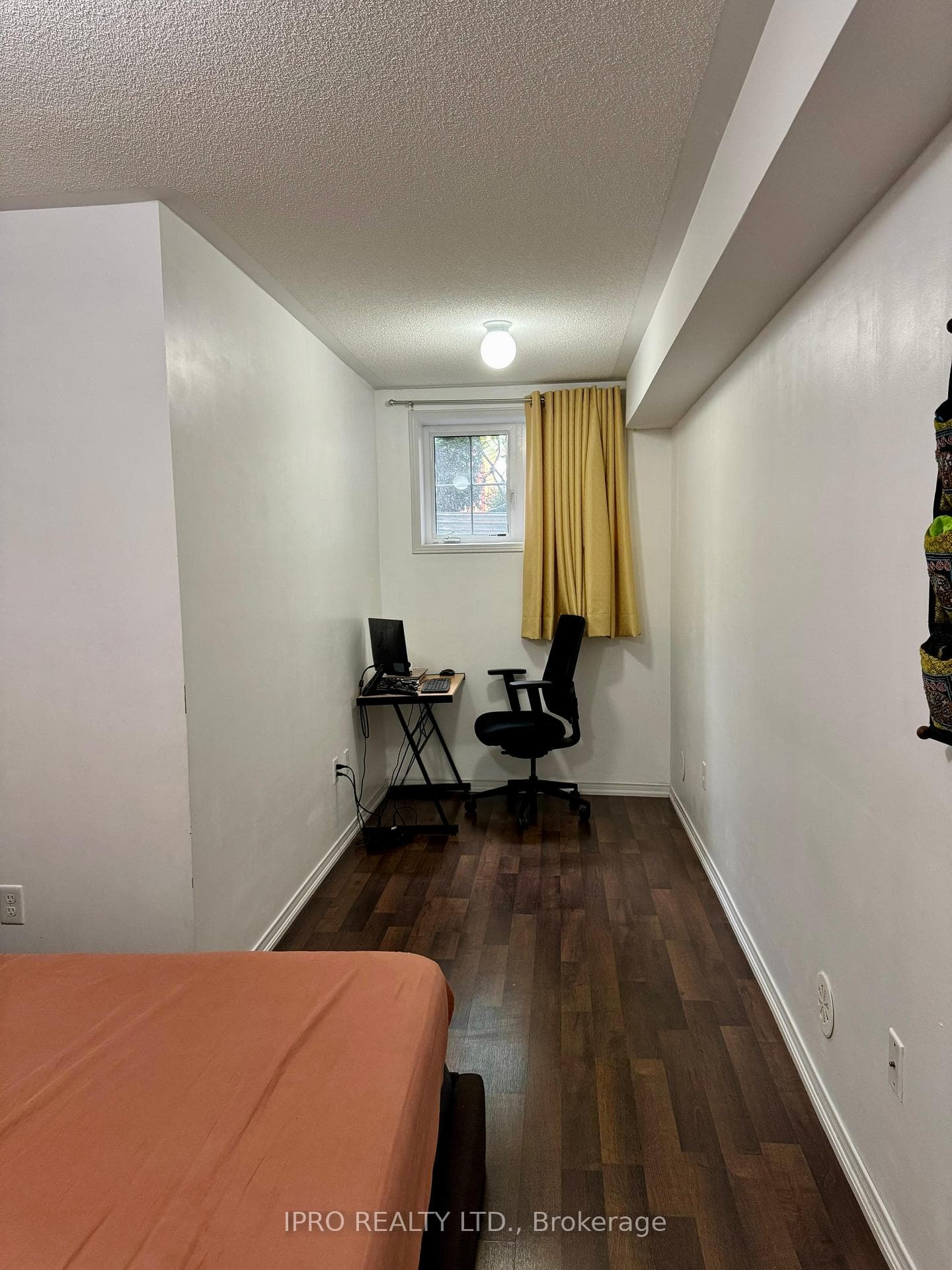 2504 Post Road Unit 05 photo 15