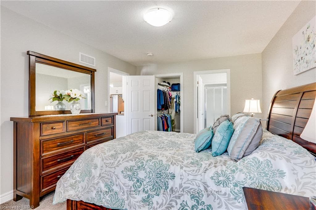 18 WINDWARD Way photo 28