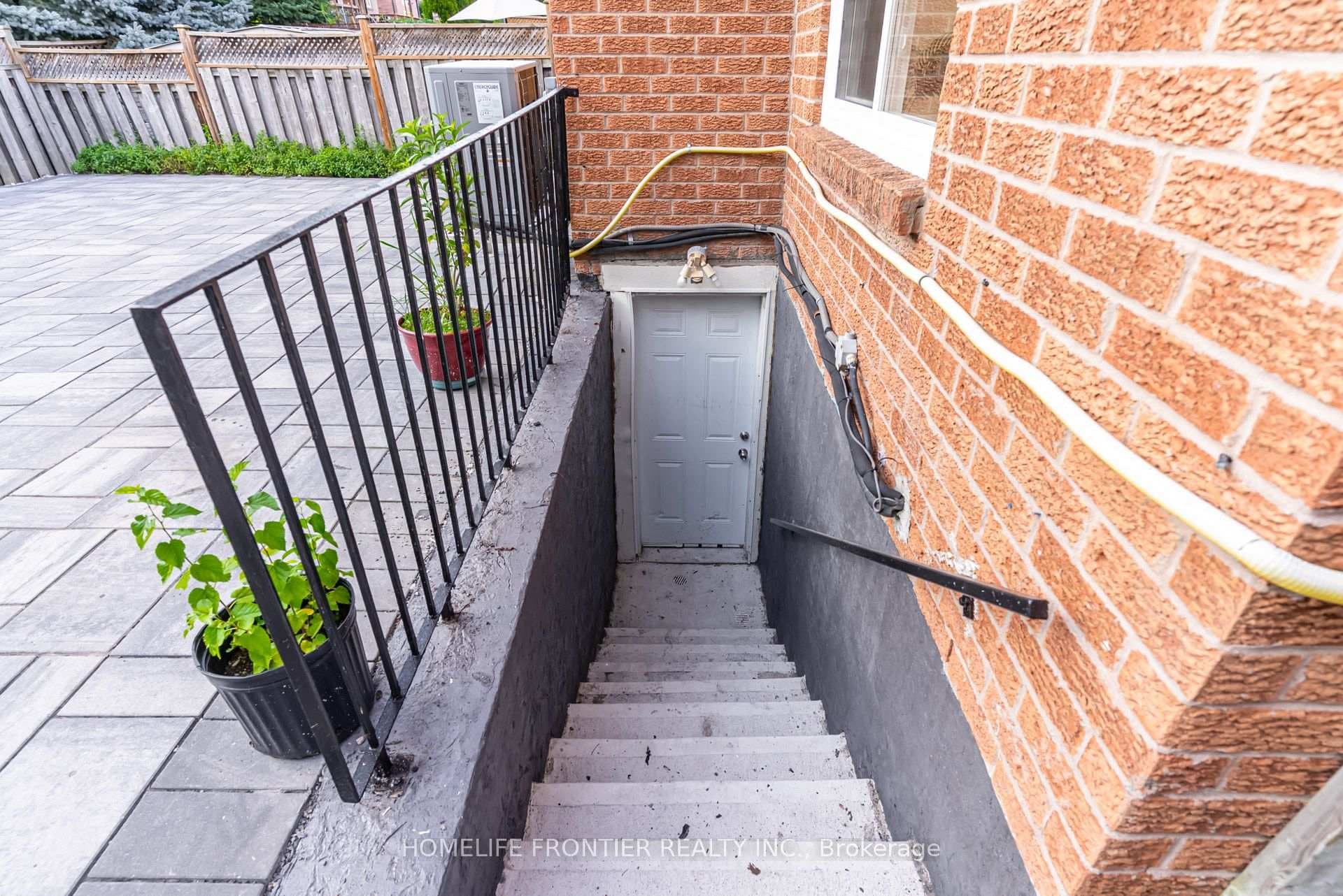 1059 Ivandale Drive photo 42
