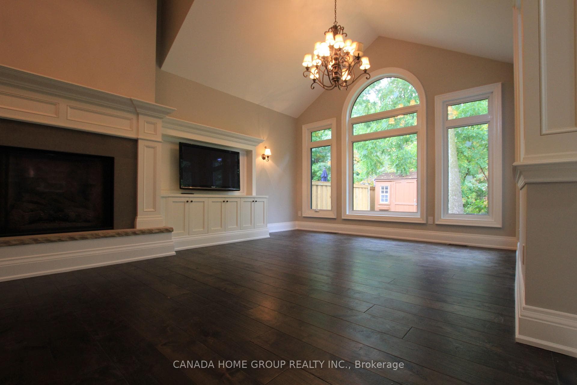 129 Creek Path Avenue photo 11