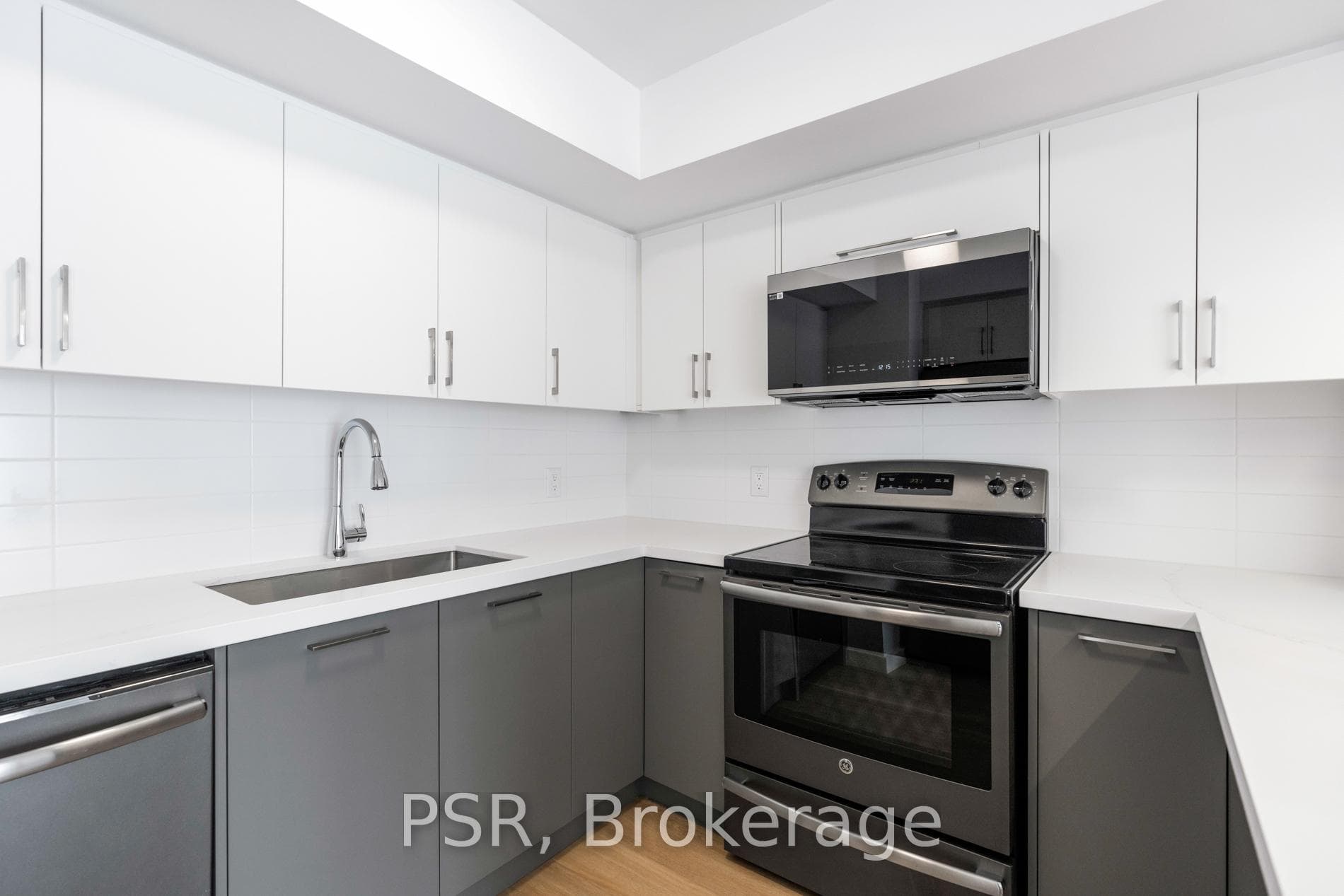 25 The Esplanade N/A Unit 2919 photo 16