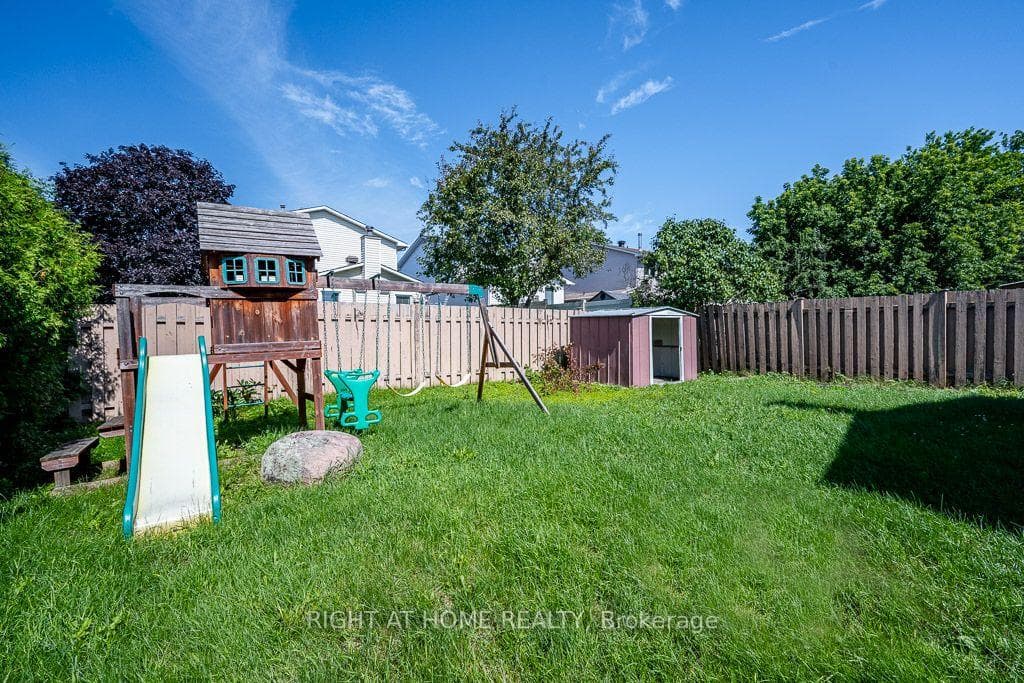 85 Winchester Drive photo 28