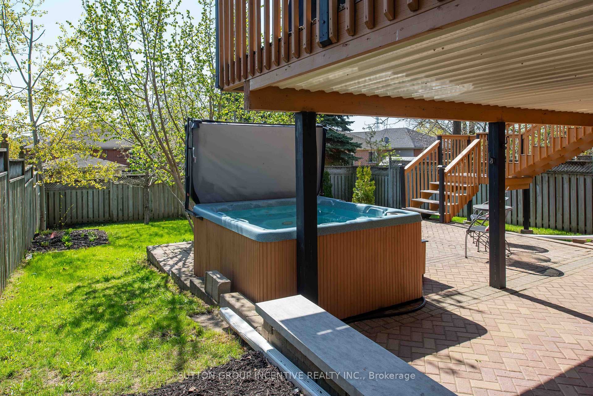 55 Vanessa Drive photo 25
