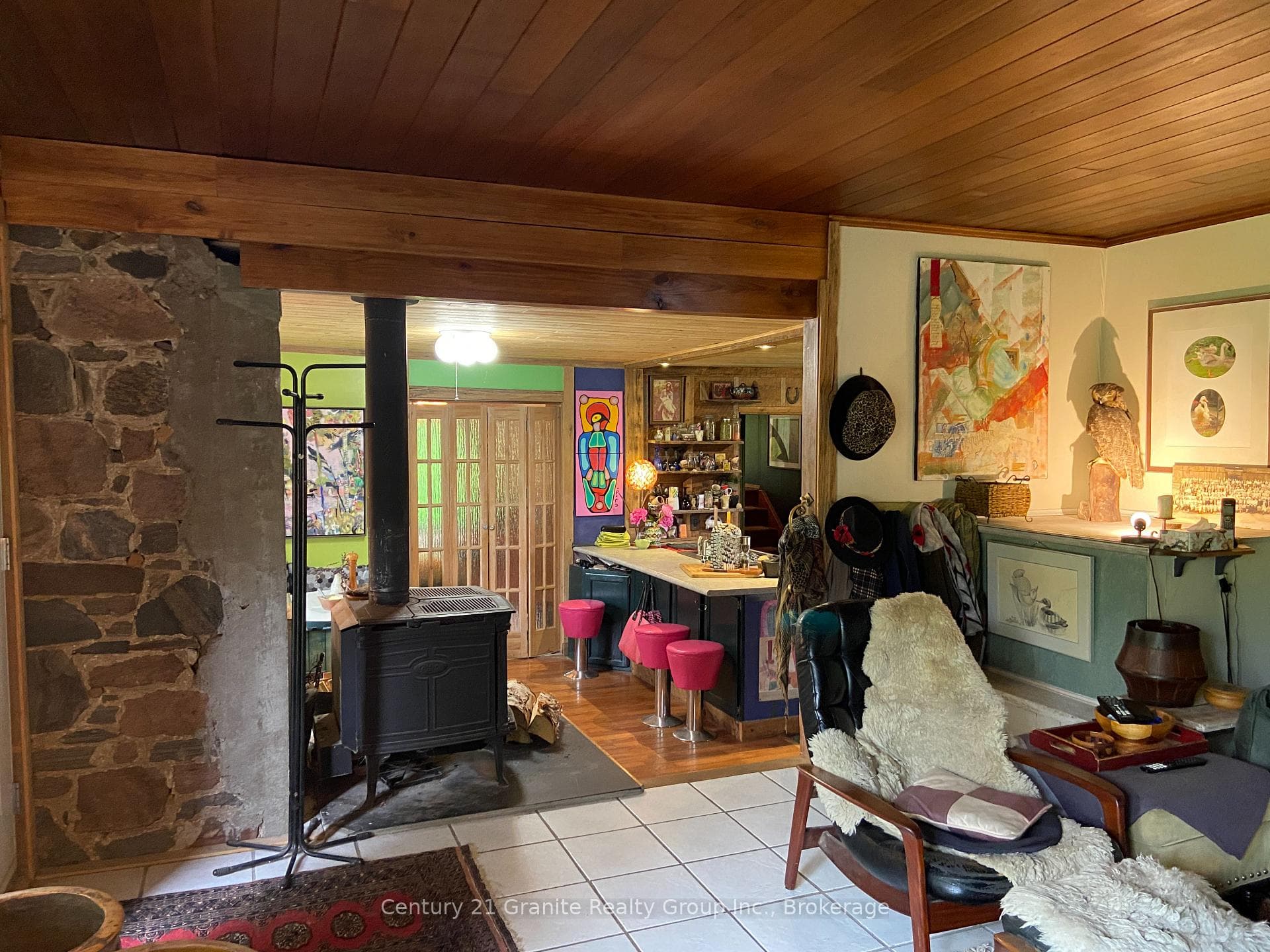 living room looking into kitchen