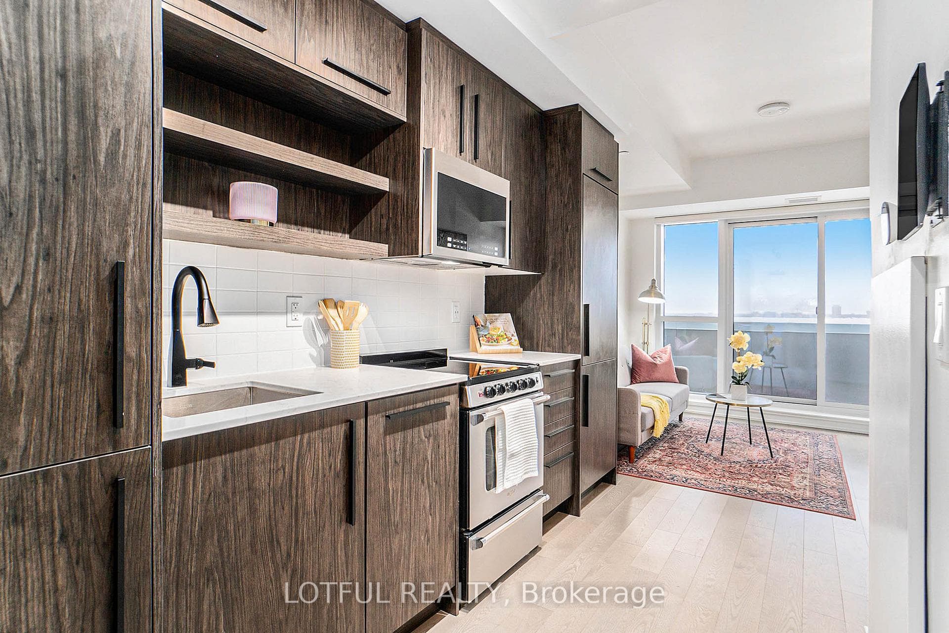 560 Rideau Street Unit 1309 photo 9
