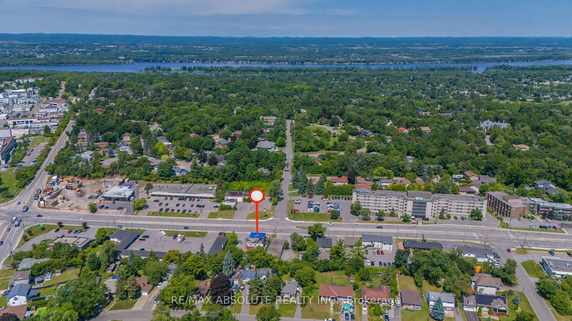 1690 Montreal Road photo 4