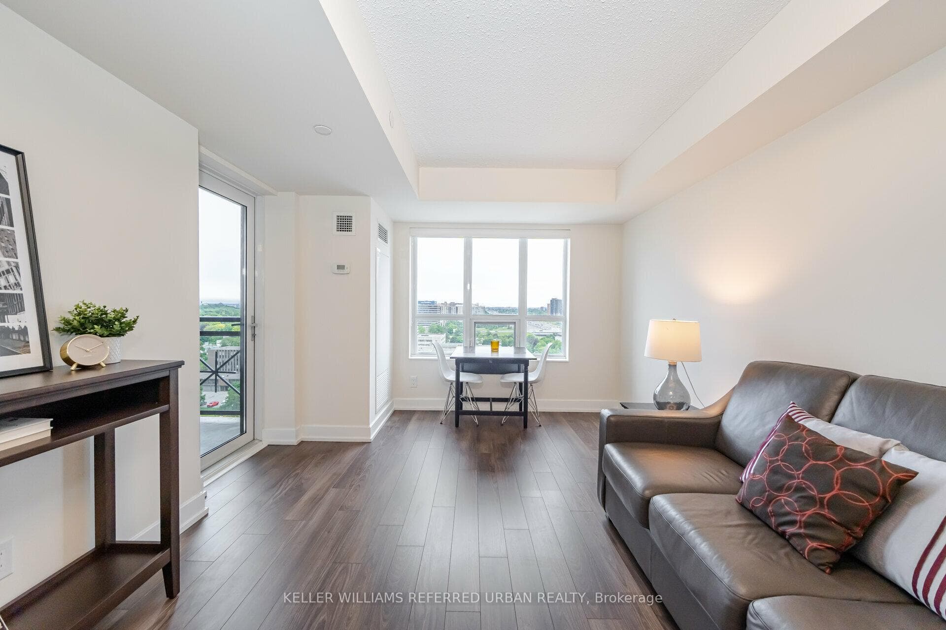 6 Eva Road Unit 1401 photo 14