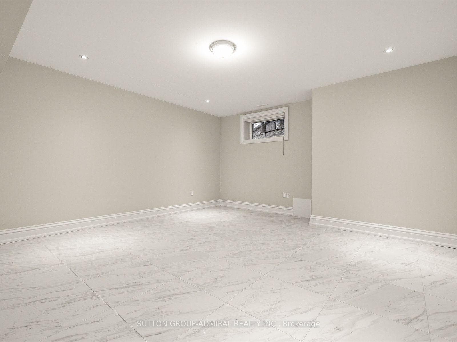 5 Lloydminster Crescent photo 44