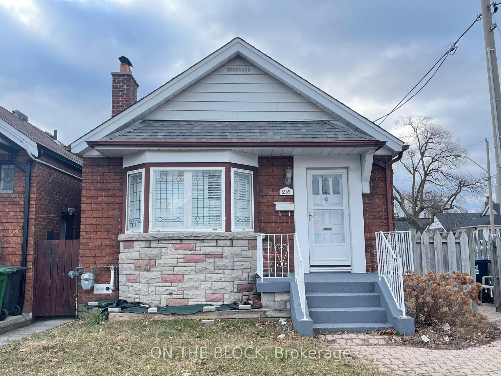 216 Donlands Avenue Unit (Bsmnt) photo 15