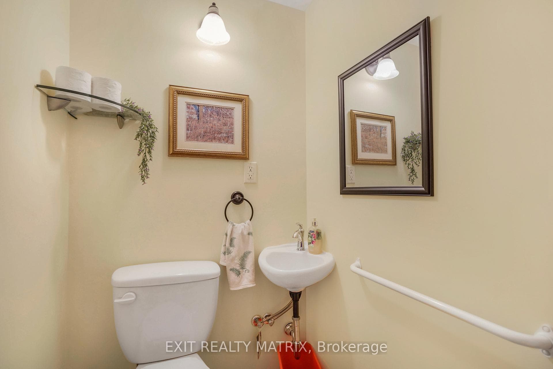 3520 Pattee Road photo 6