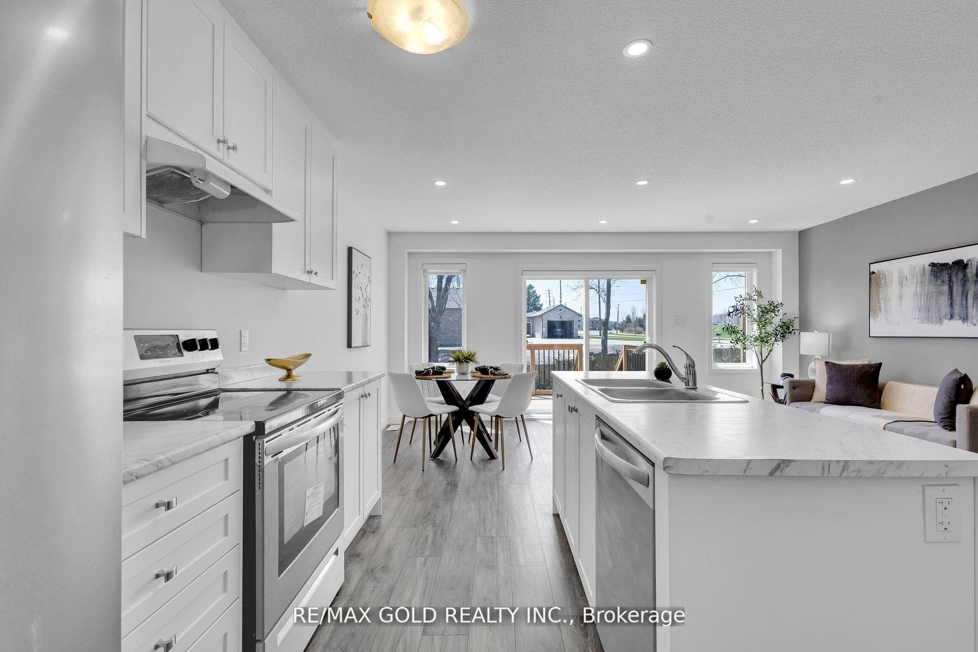 11 Roper Place photo 13