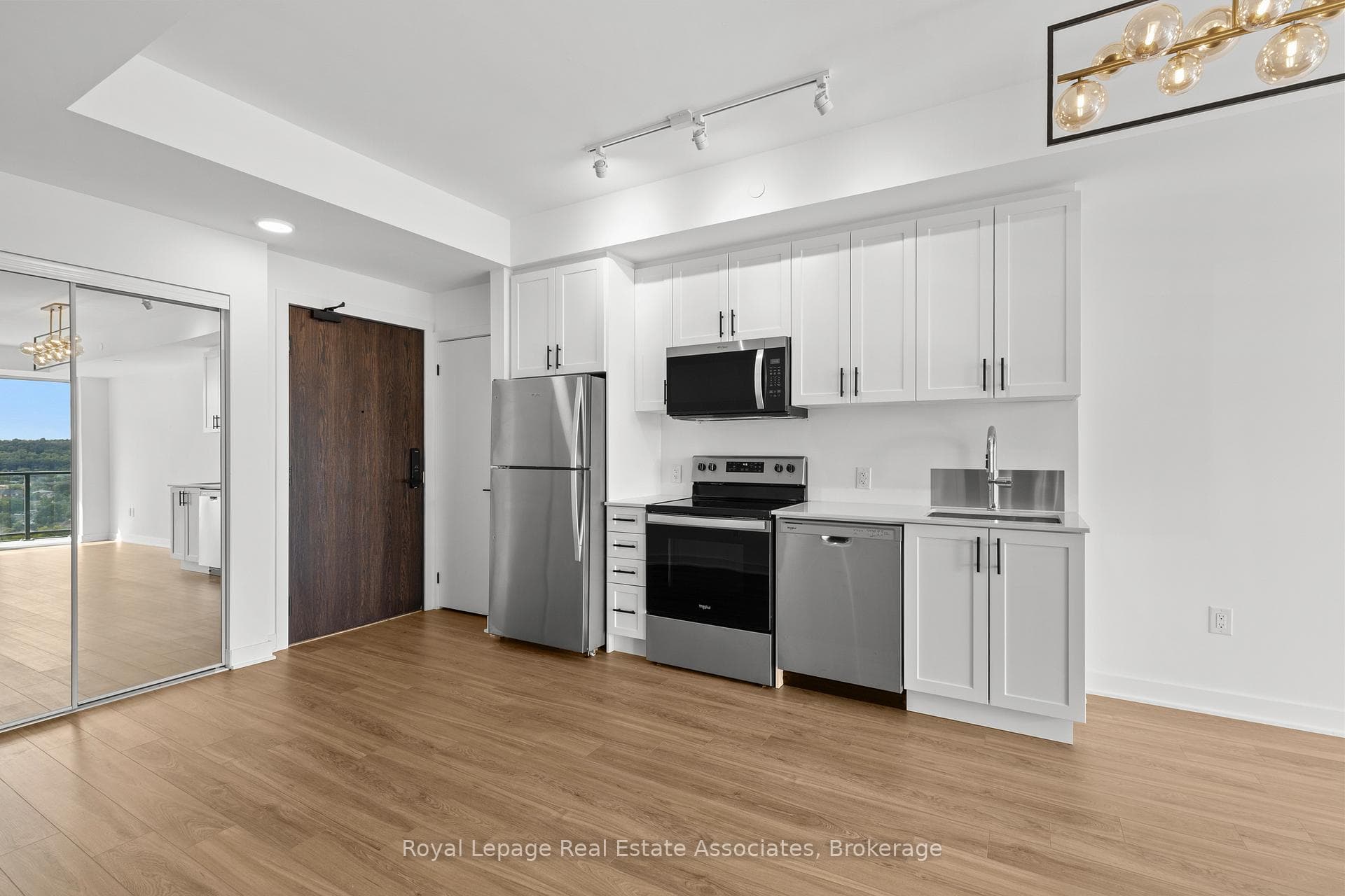 2782 Barton Street Unit 1218 photo 4