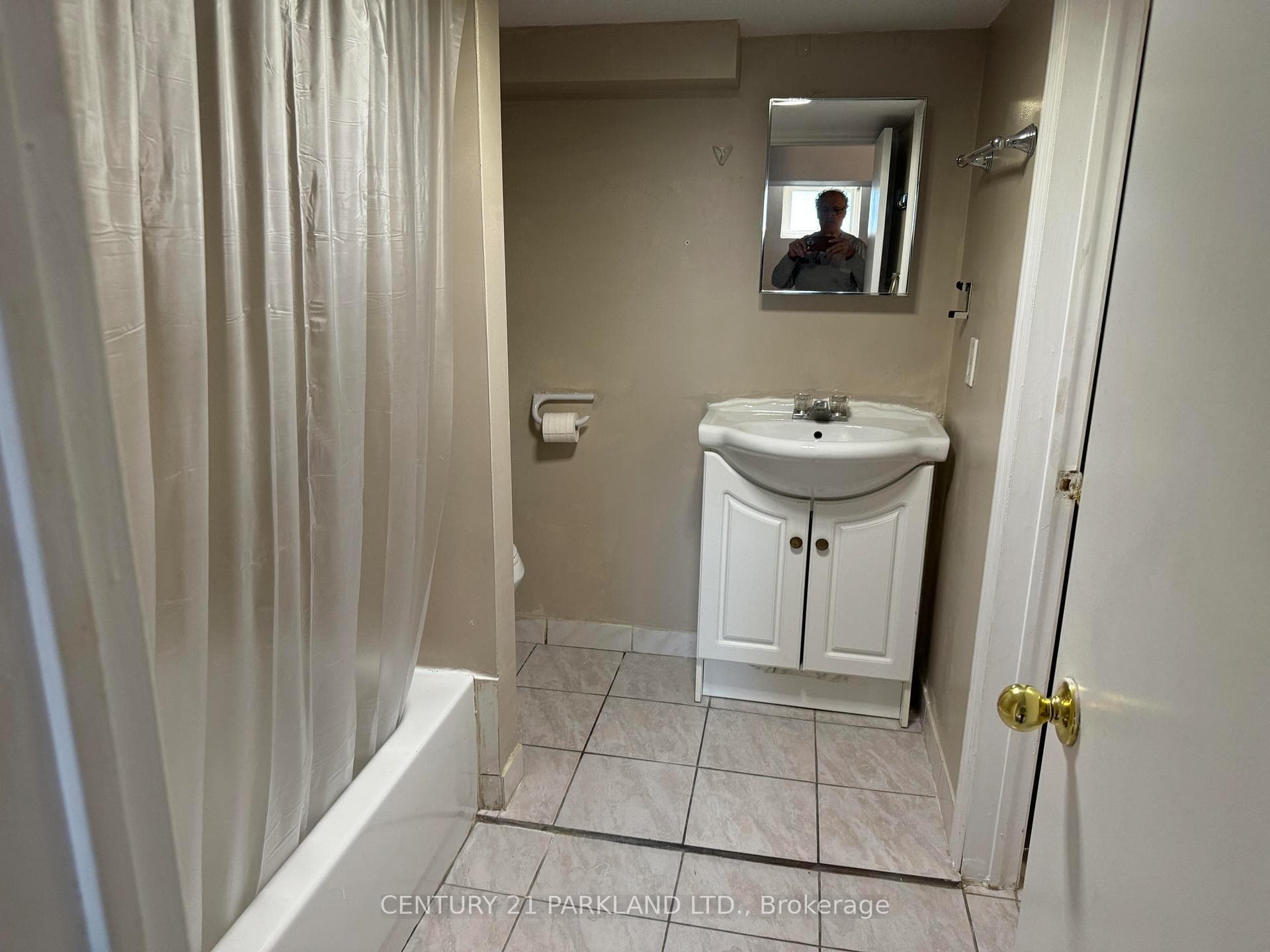 1 Willowlea Drive Unit BSMT photo 6