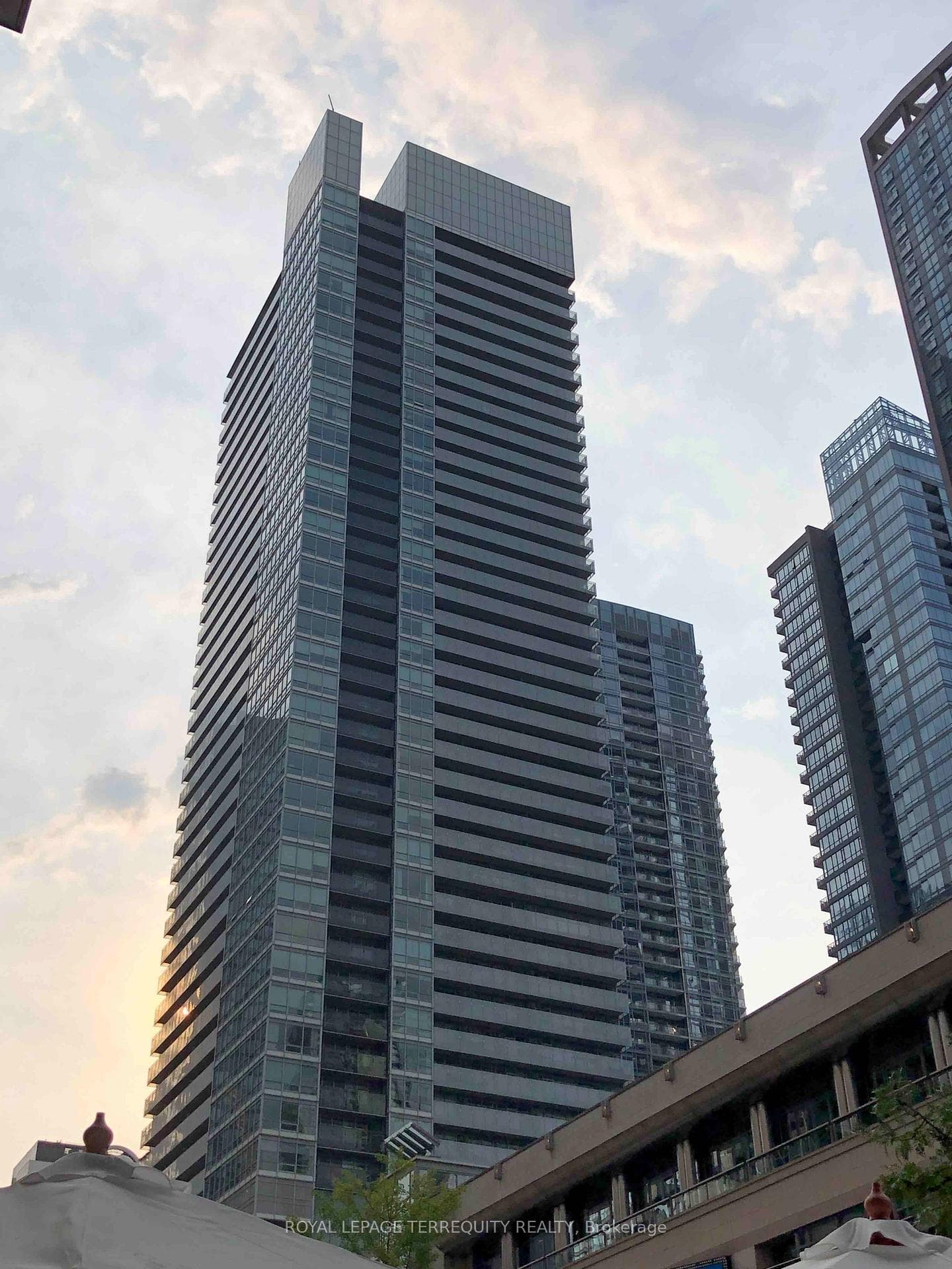 99 John Street Unit 3701 photo 1