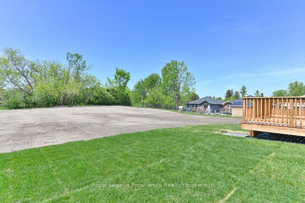 10 Dunmor Street photo 34