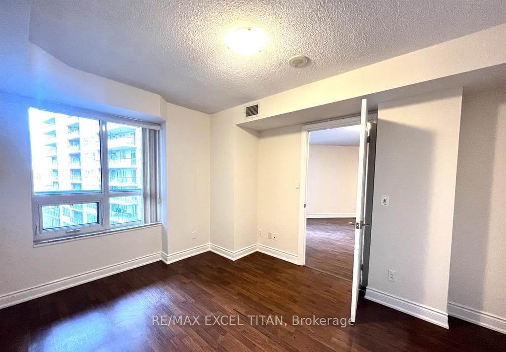 50 Clegg Road Unit 605 photo 9