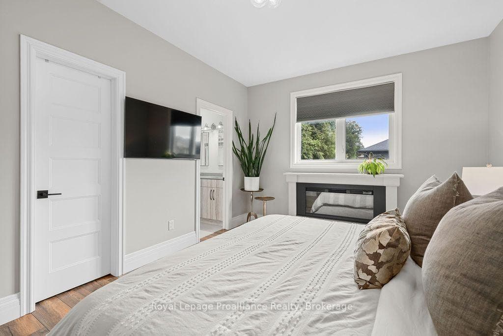 45 Ambrosia Terrace photo 27