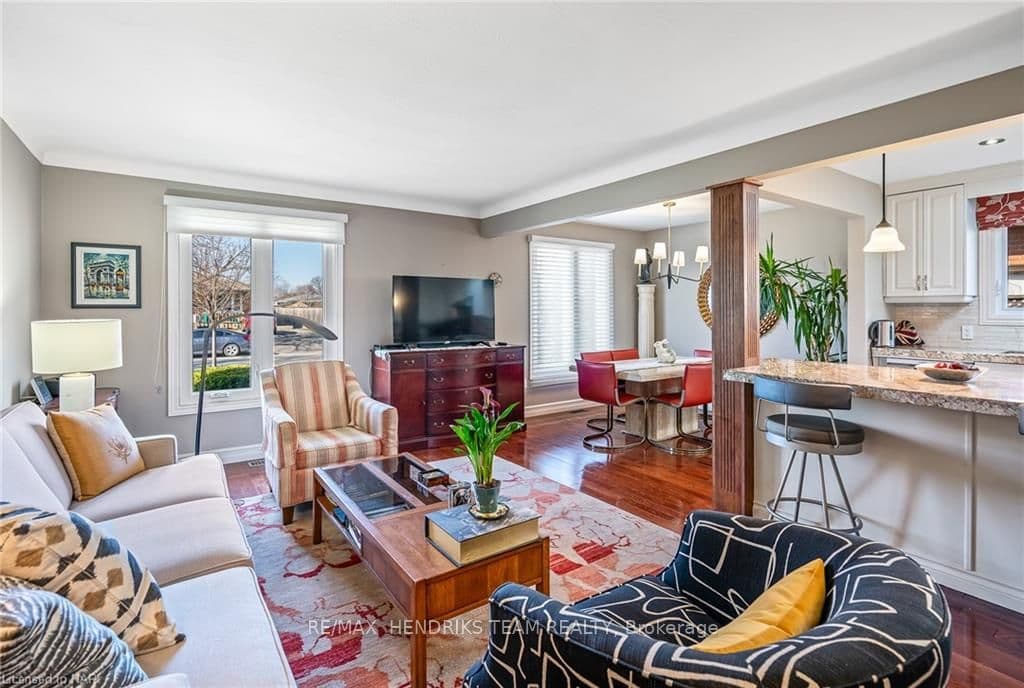 34 RAMSEY Street photo 6