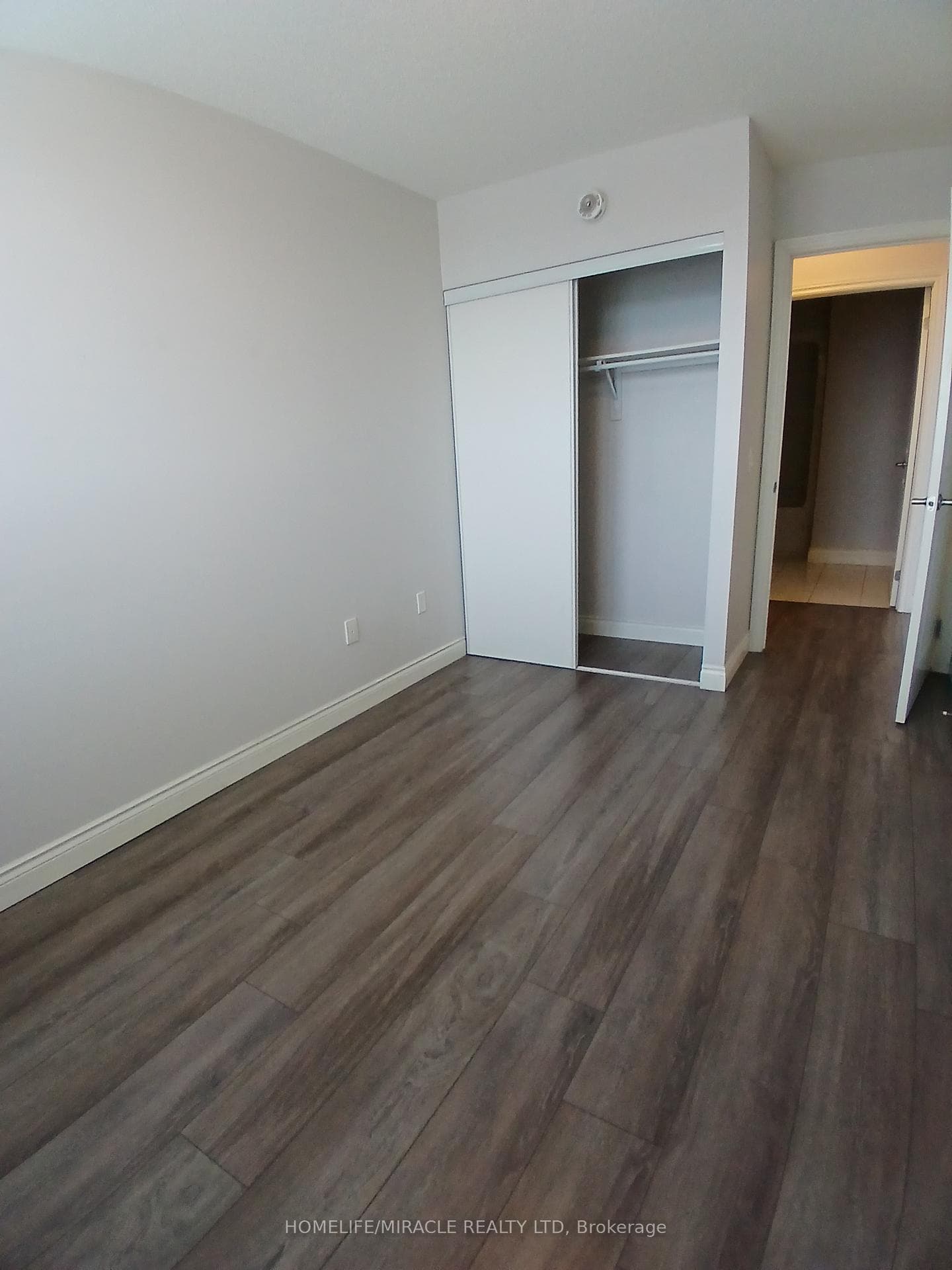 630 Sauve Street Unit 512 photo 17