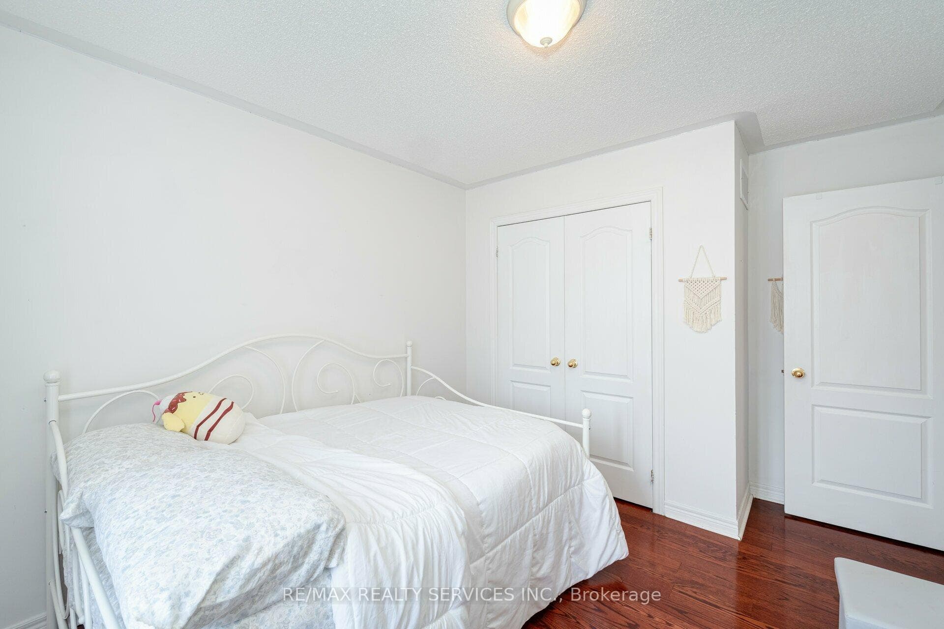 108 Walker Road photo 21
