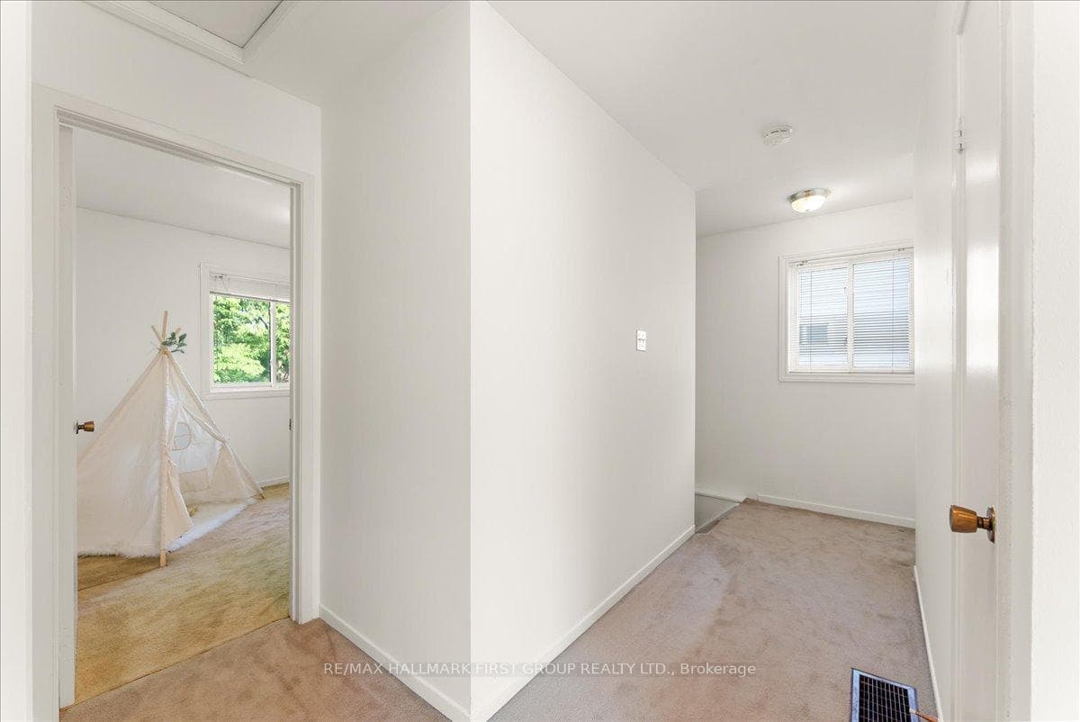 16 Goodfellow Street photo 23