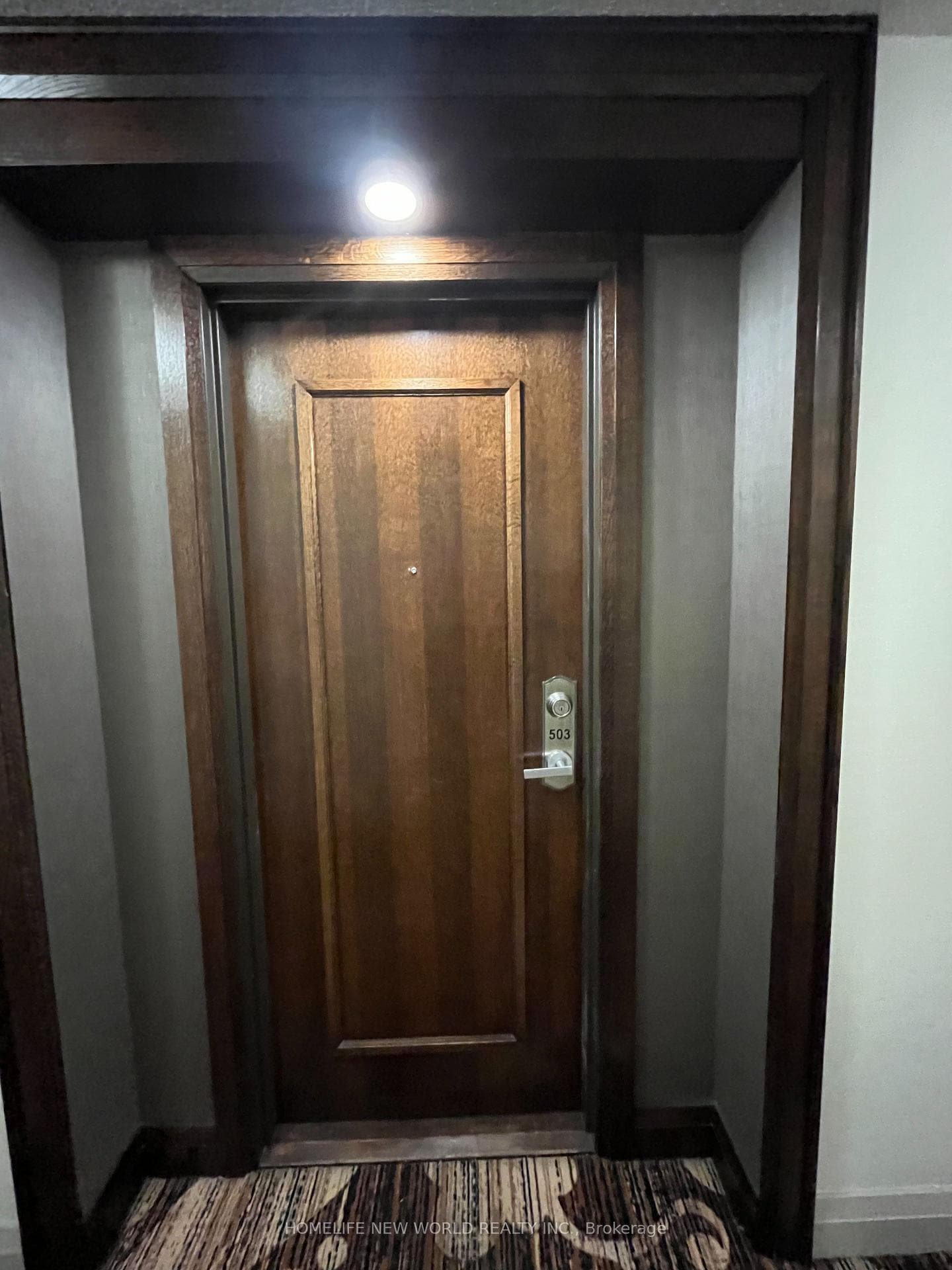 15 North Park Road Unit 503 photo 3