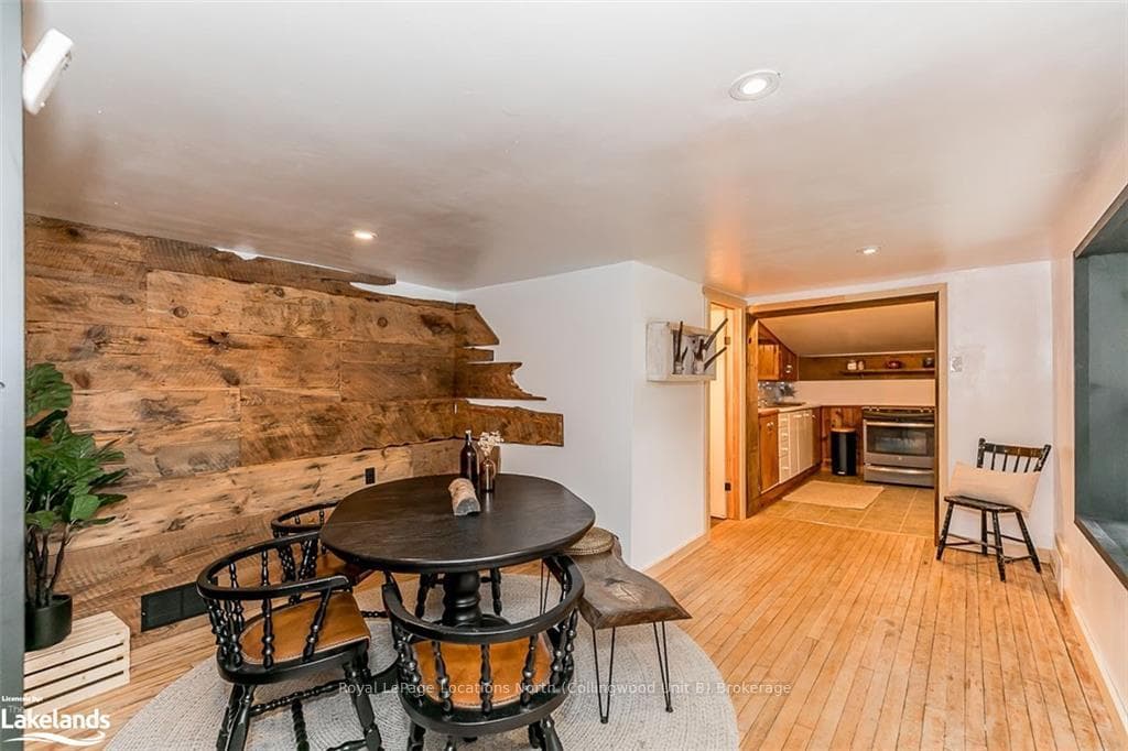 59 HICKORY Street photo 17