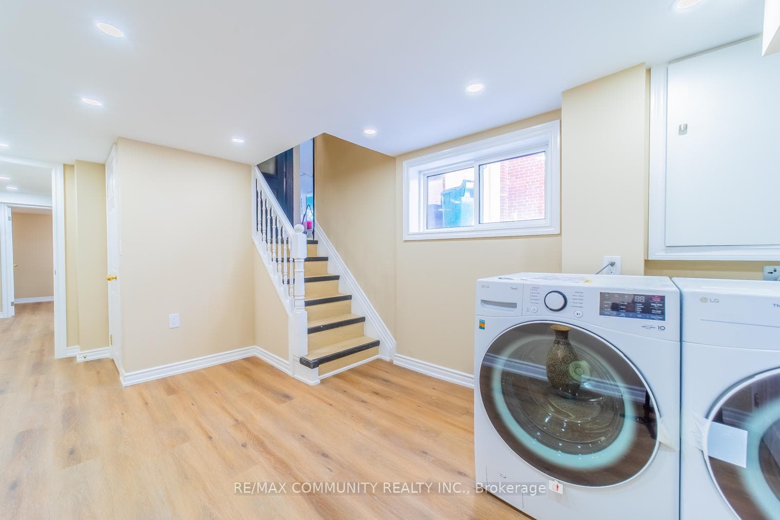 45 Barrymore Road photo 27