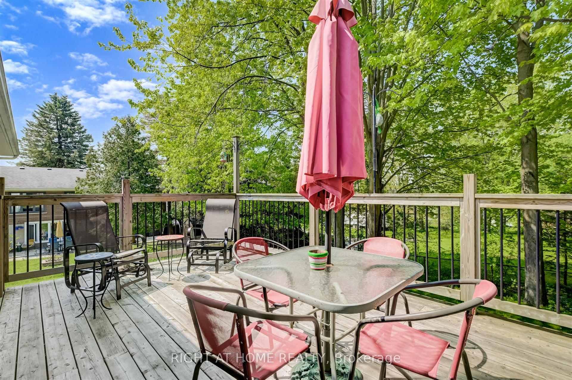 146 Carlson Drive photo 16