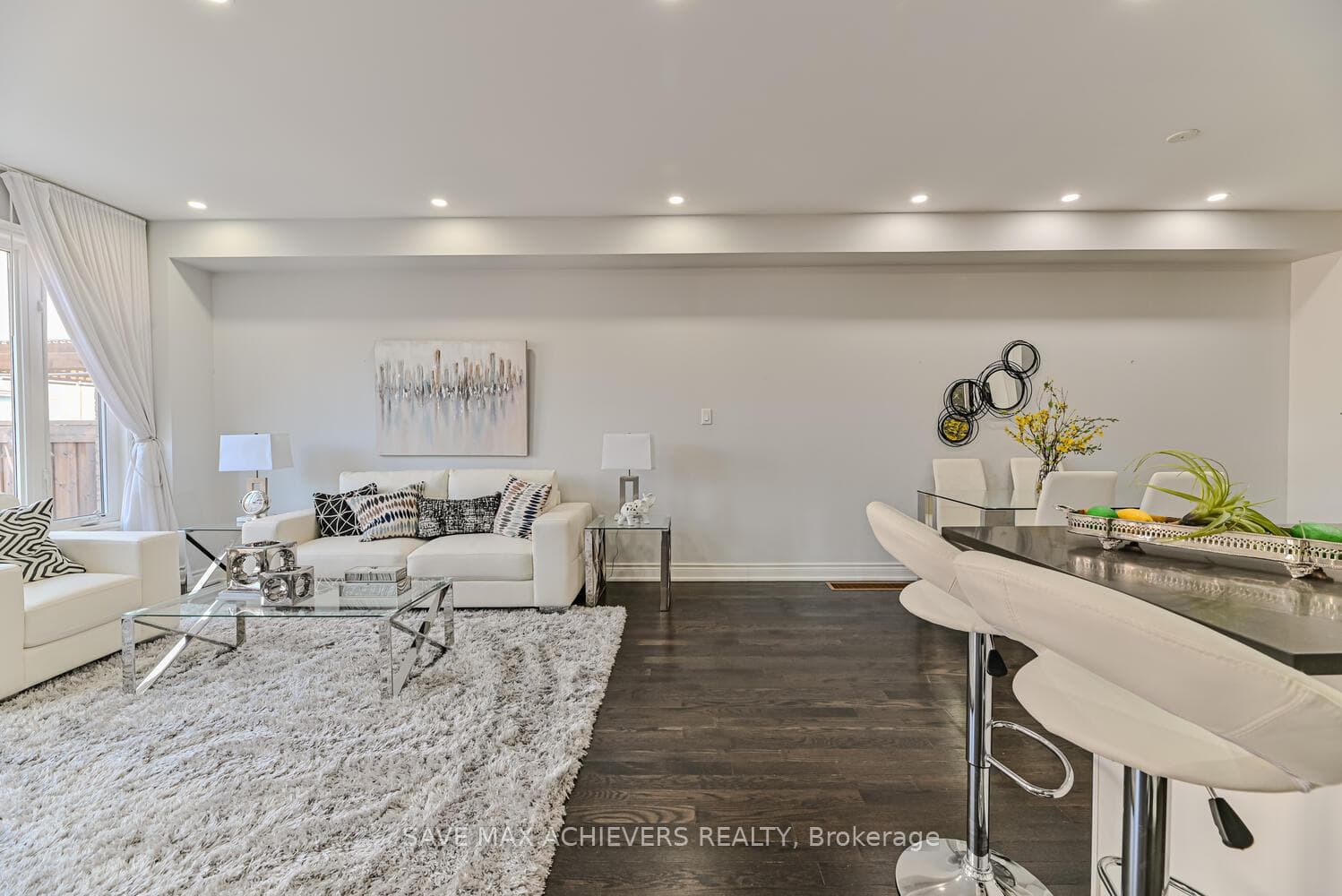 23 Lady Evelyn Crescent photo 16