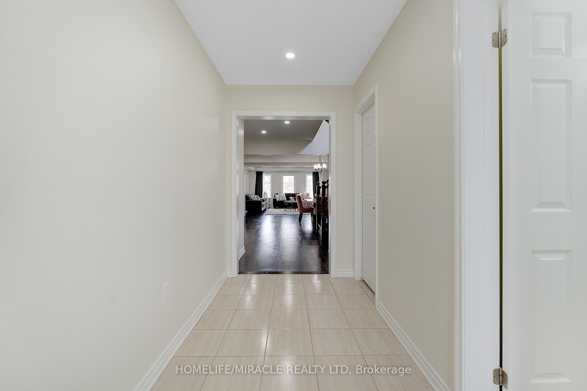11 Watermill Street photo 10