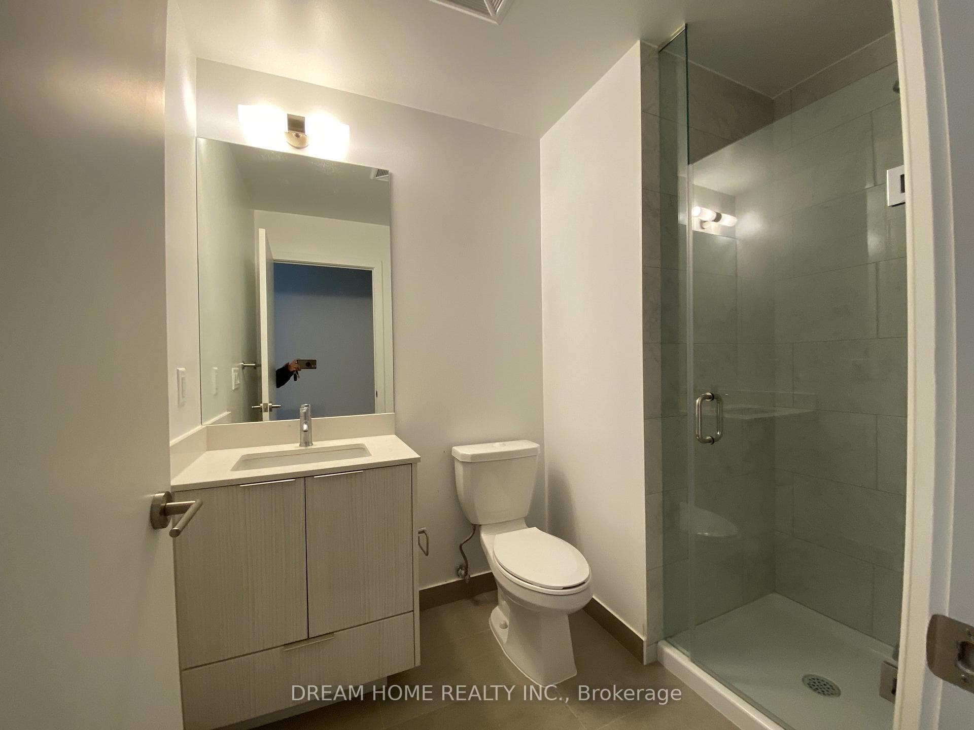 32 Forest Manor Road Unit 2602 photo 11