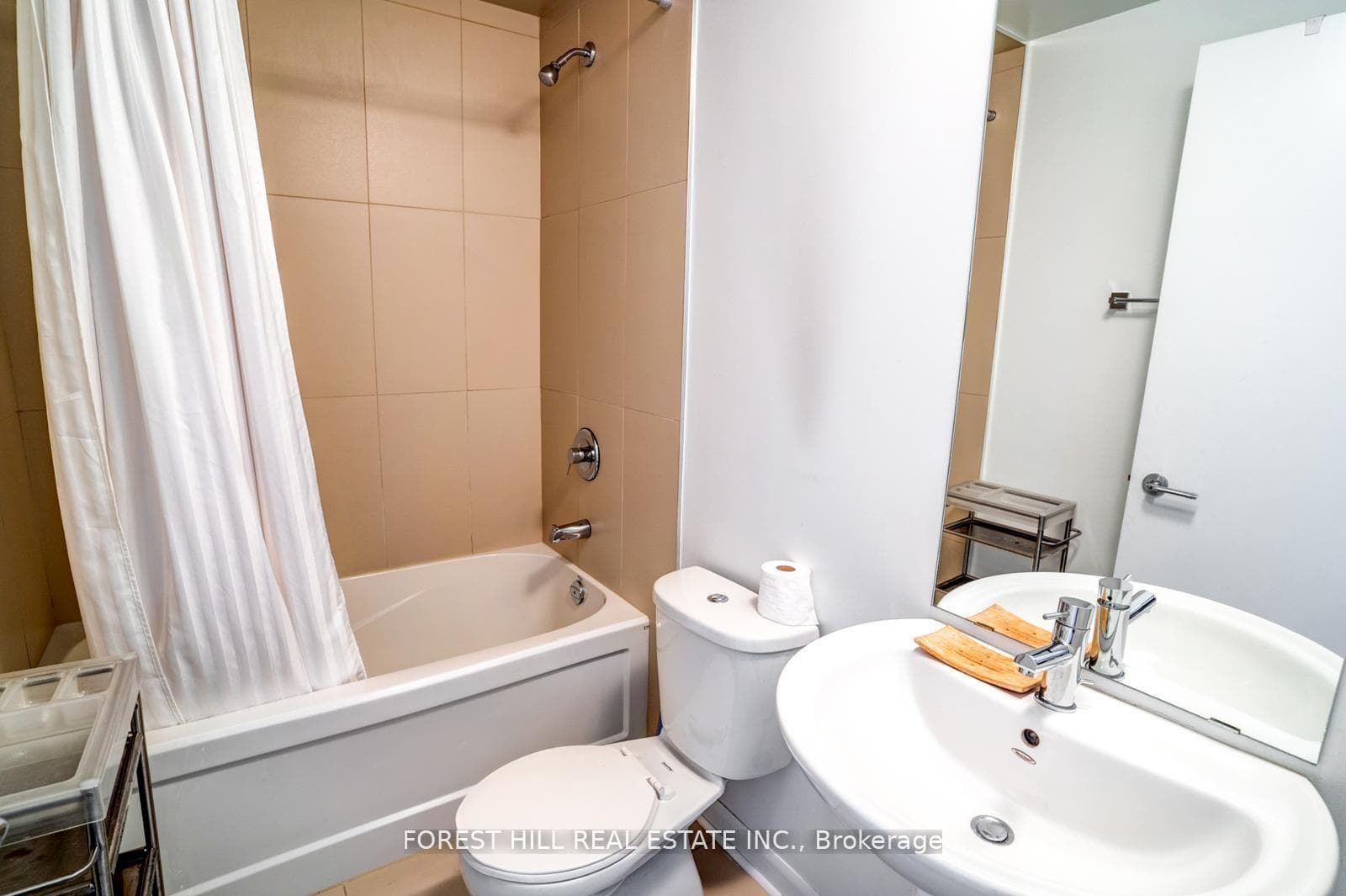 375 King Street Unit 2307 photo 29