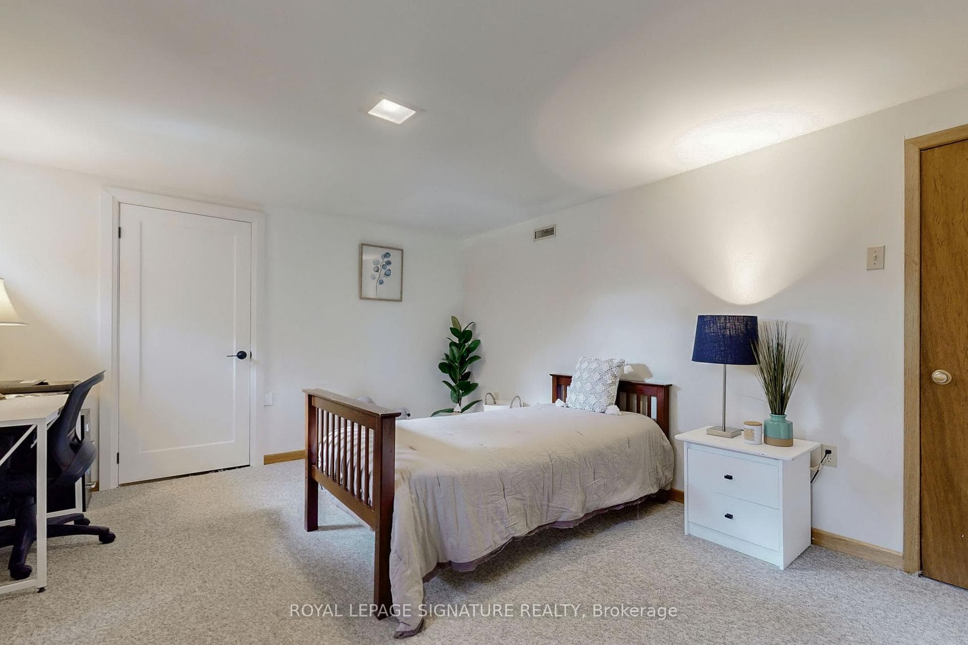 339 Boyer Street photo 23