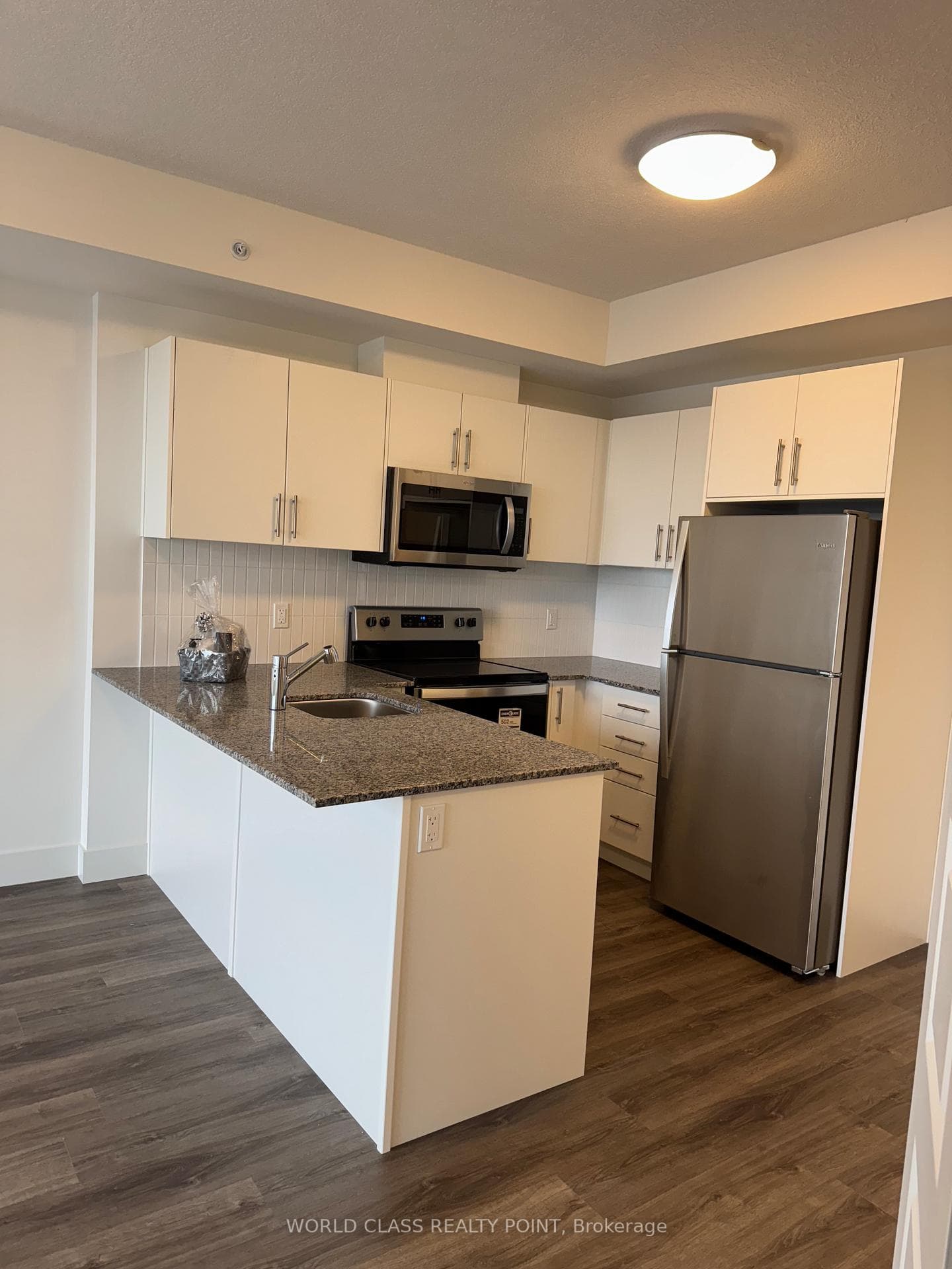 107 Roger Street Unit 609 photo 13