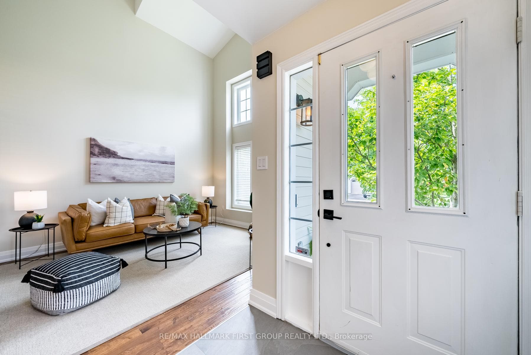 47 Warwick Avenue photo 2