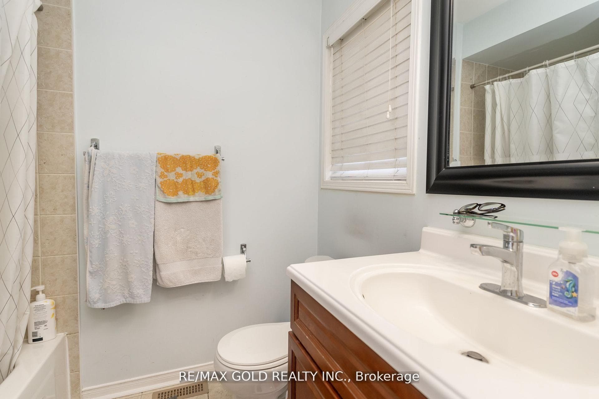 32 Rubysilver Drive photo 23