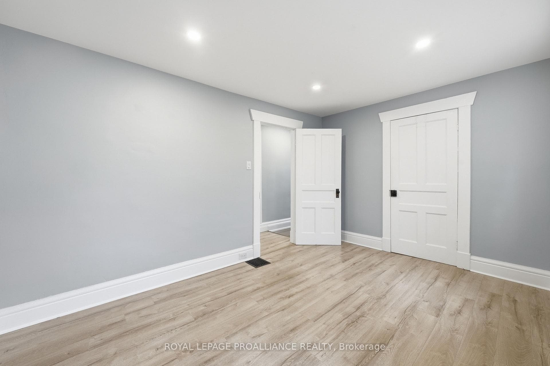 95 Chatham Street photo 28