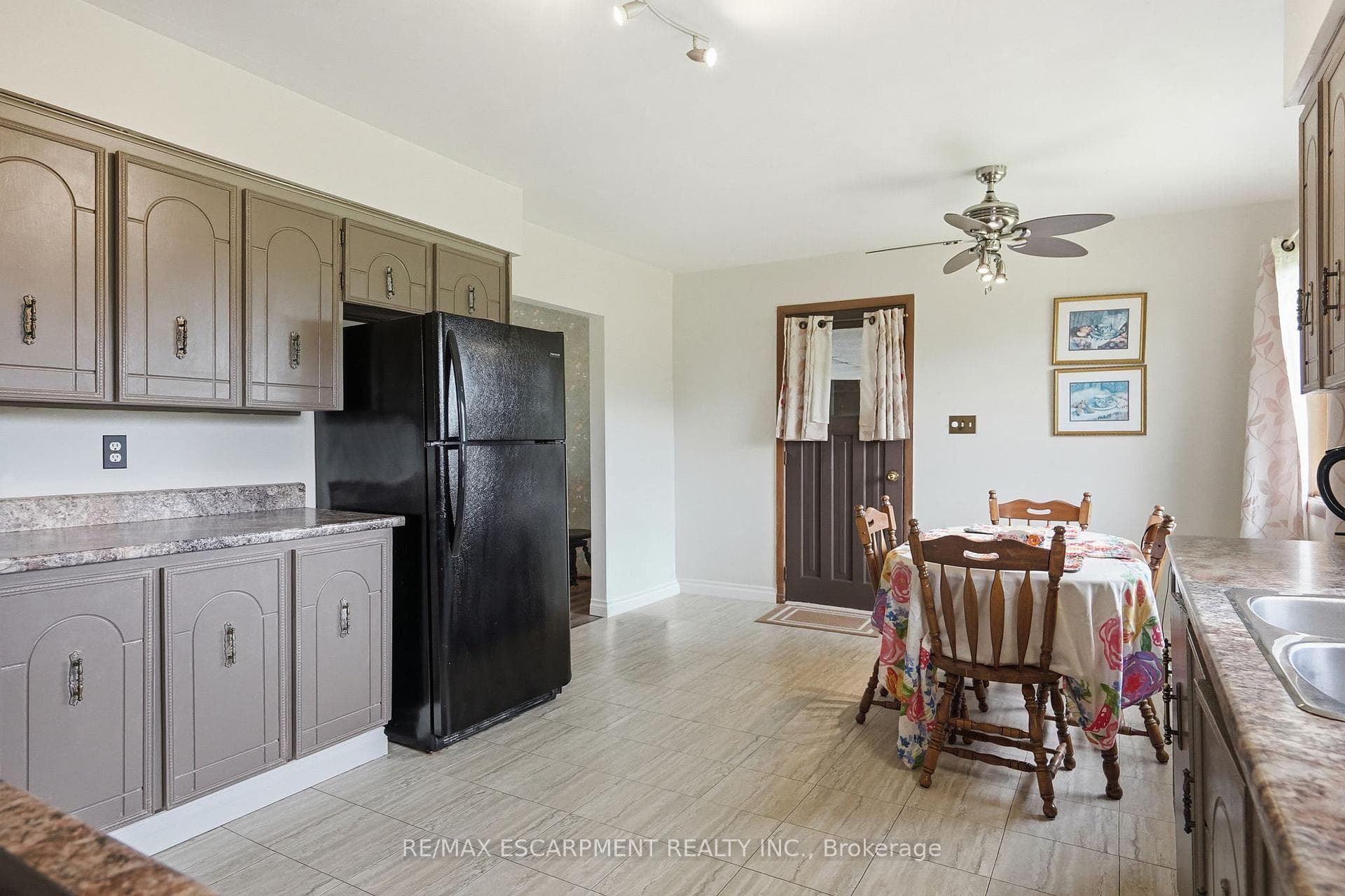 1408 Edgewood Road photo 13