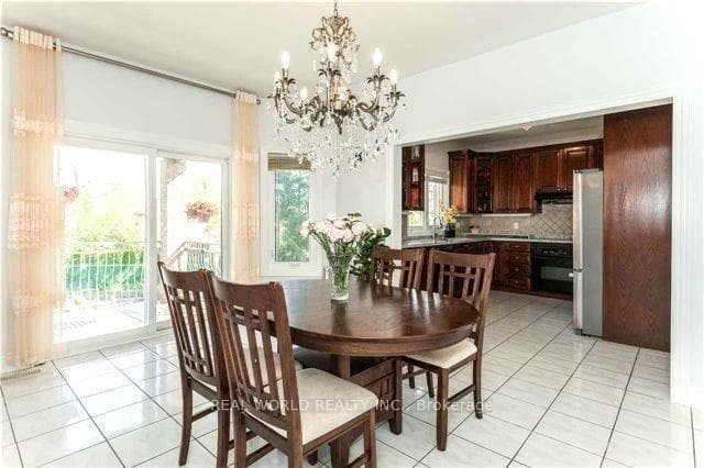 78 Garden Avenue photo 6