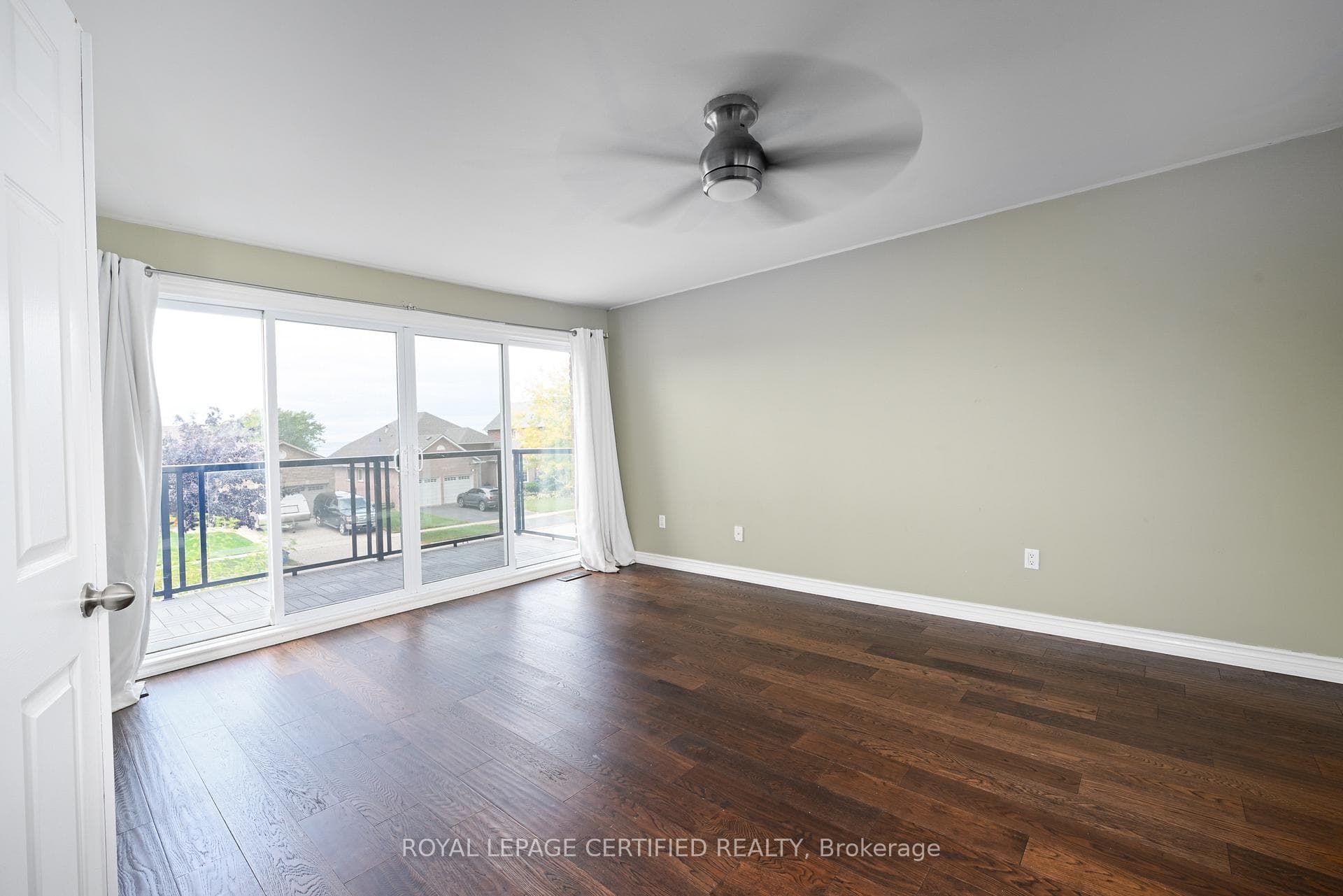 141 Olive Street photo 23