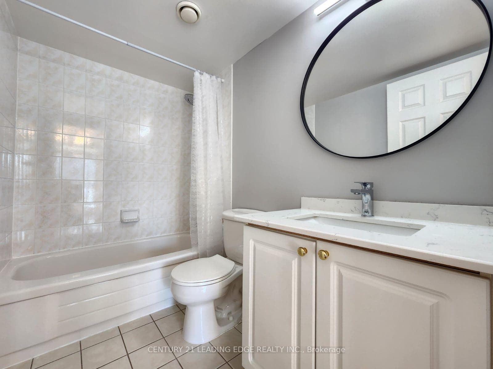 18 Parkview Avenue Unit 807 photo 14