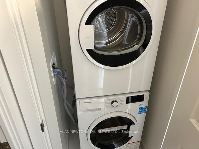 30 Upper Mall Way Unit 704A photo 11