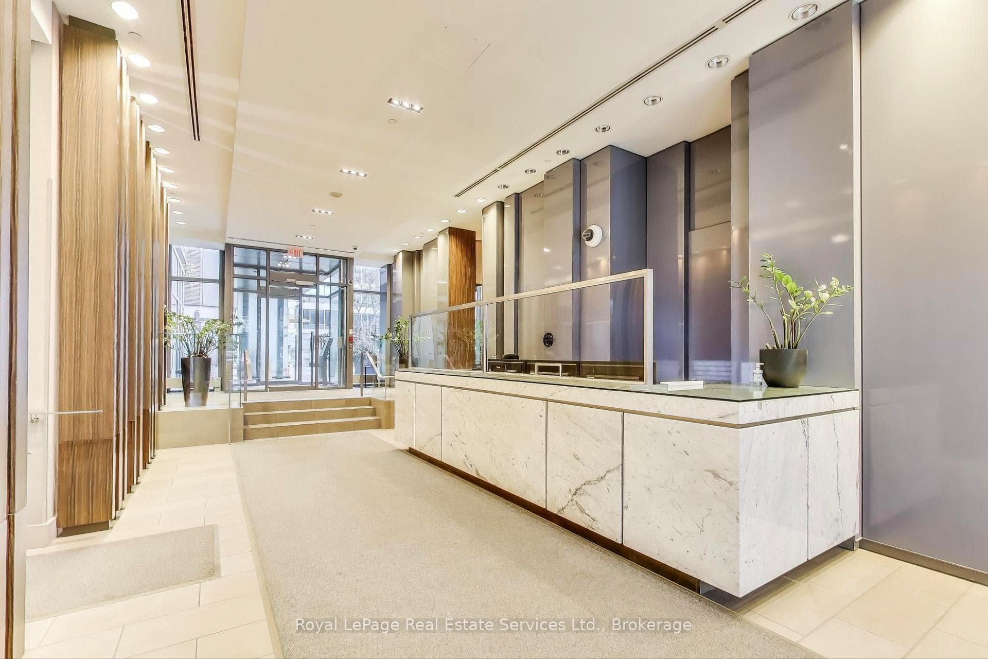 Concierge Desk