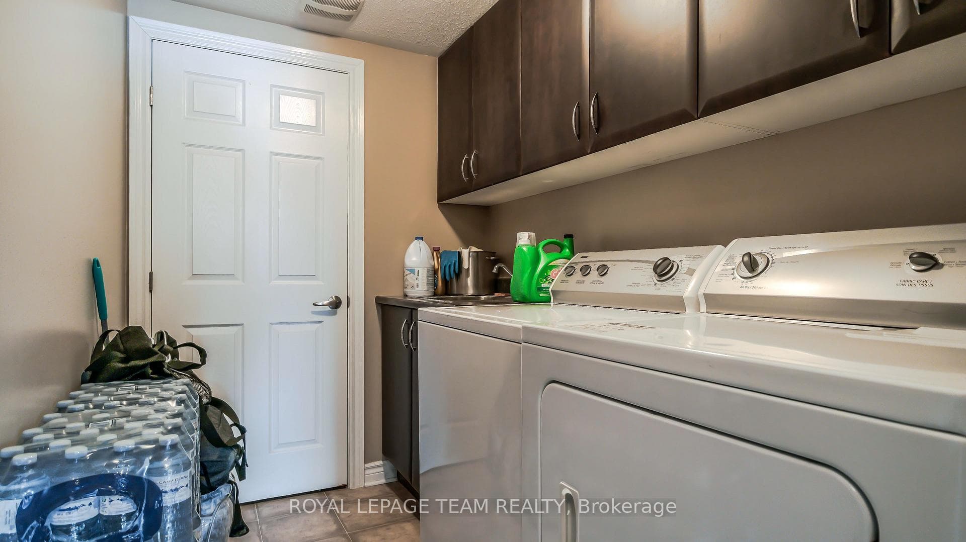 2092 MADRID Avenue photo 5