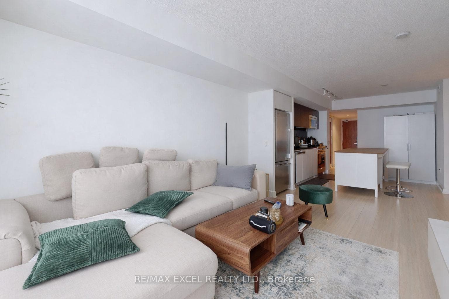 75 Queens Wharf Road Unit 1606 photo 6