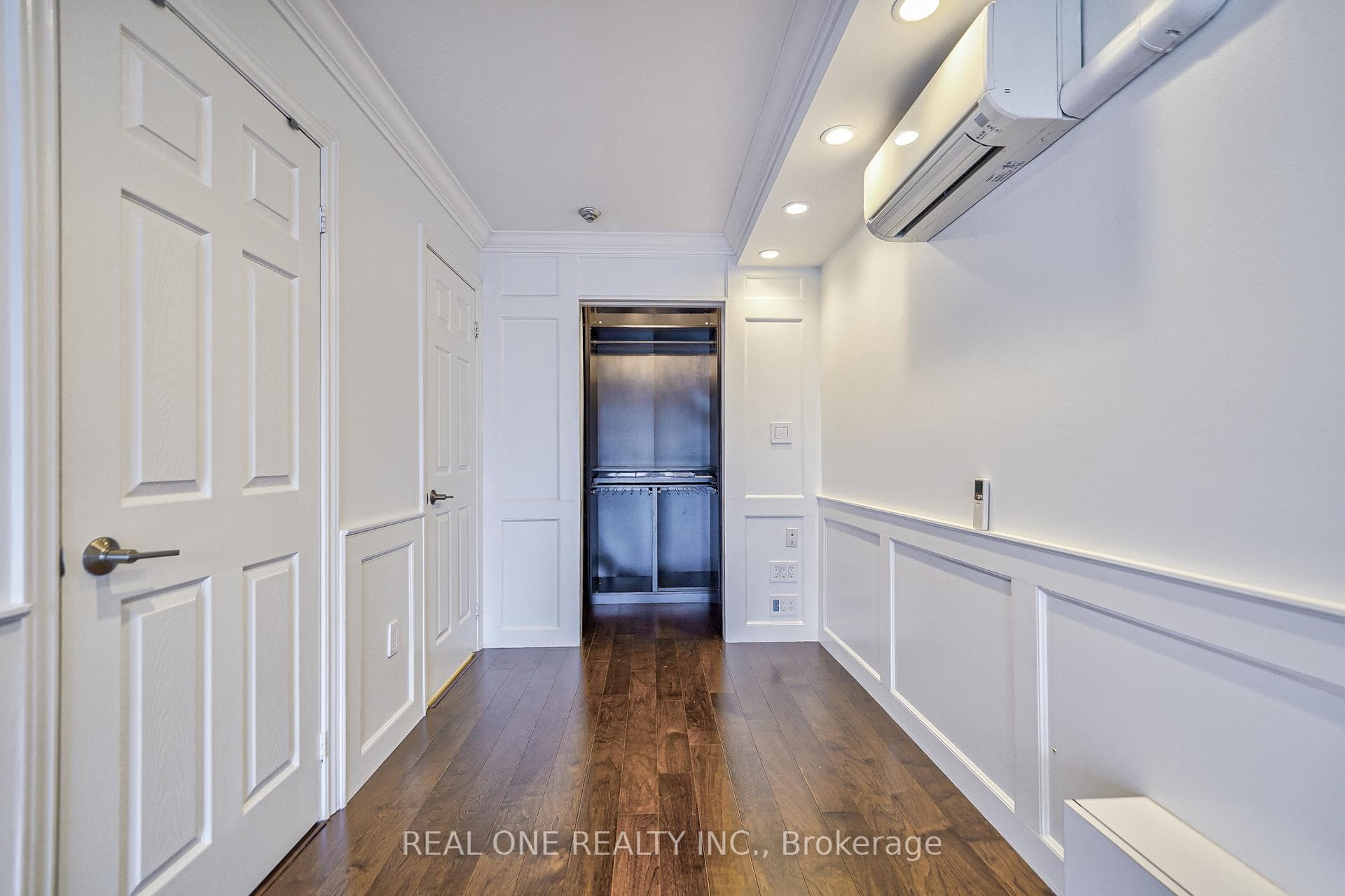 86 Gerrard Street Unit 14D photo 28