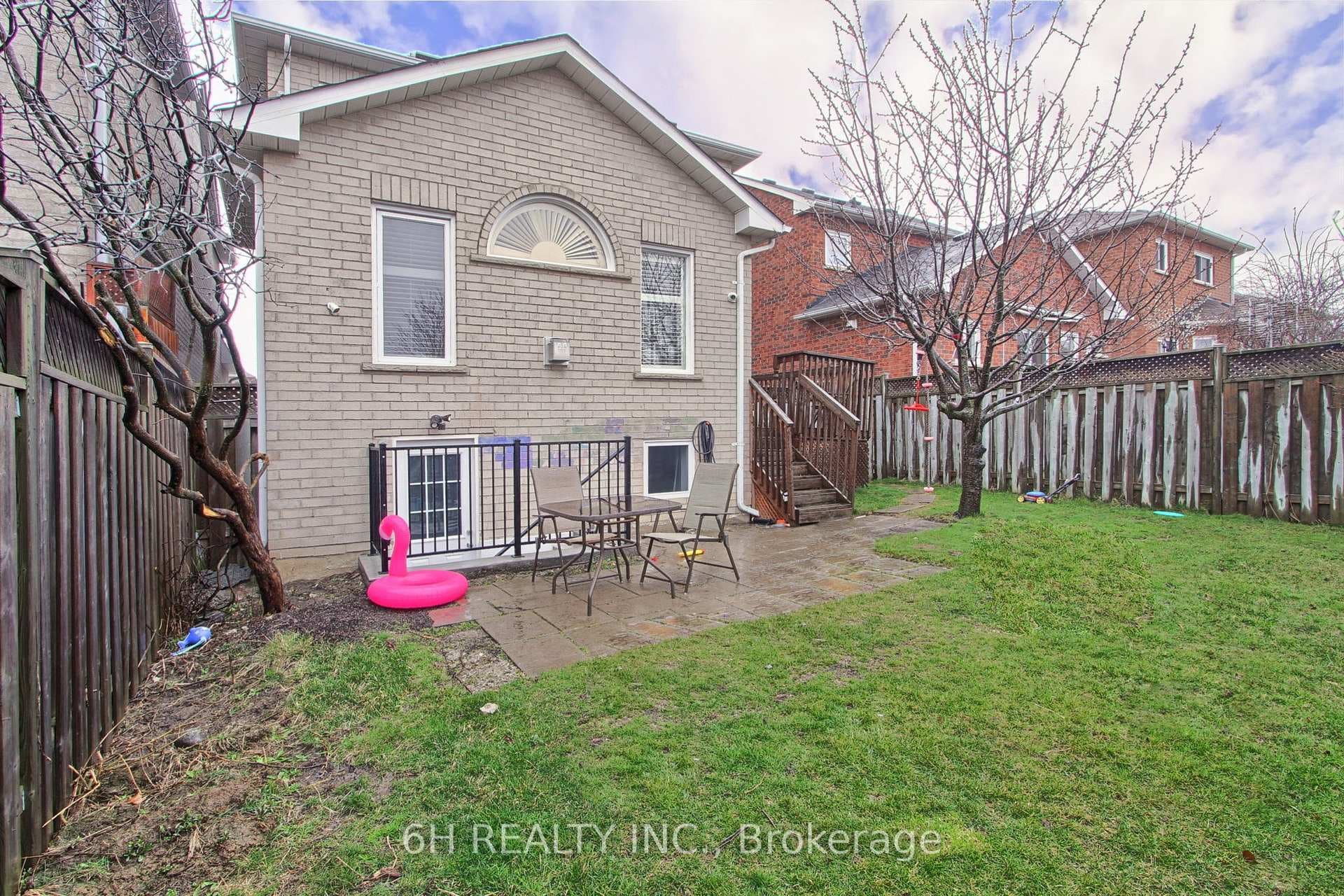 7318 Aldercrest Drive photo 39