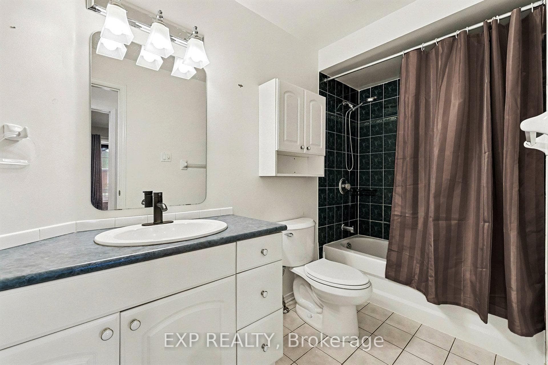17 Windchime Crescent photo 25